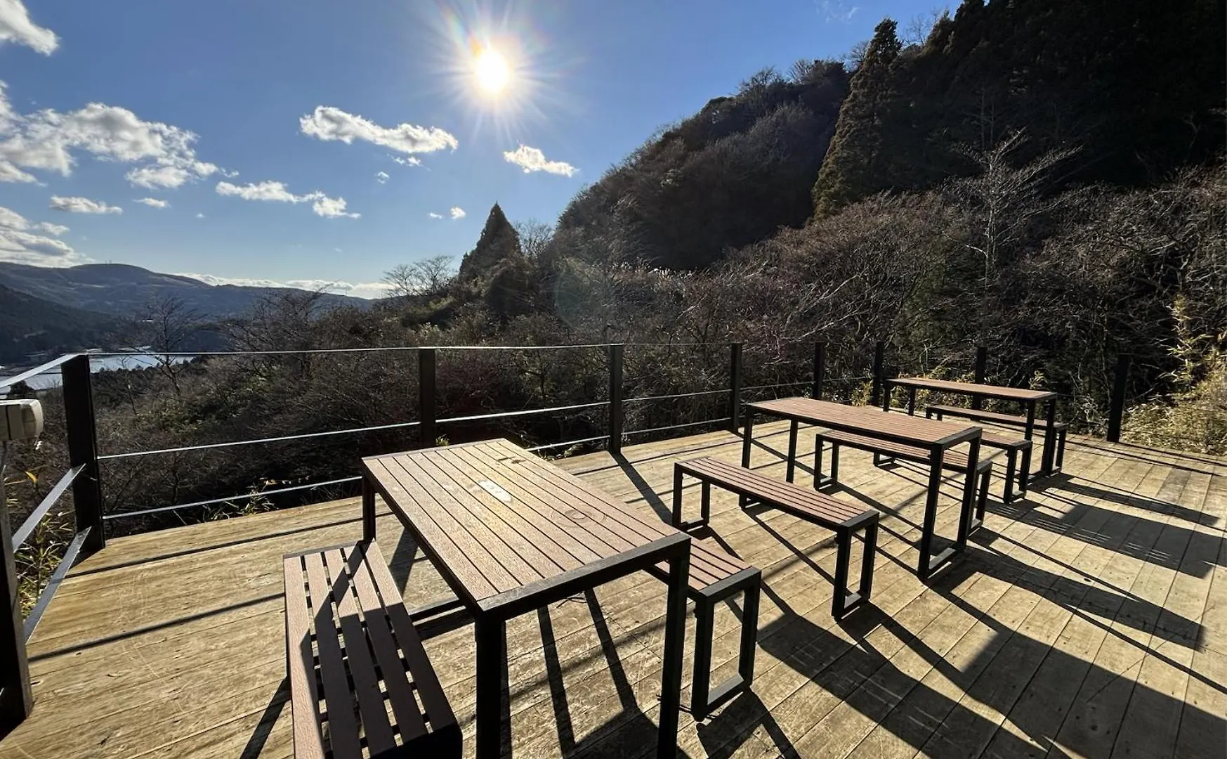 箱根の絶景を一望できる広々とした展望デッキ Bbqに最適な場所 芦ノ湖の全景を一望 花火鑑賞湖水 Apartment